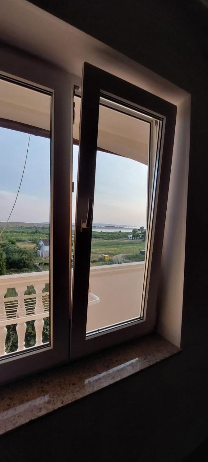 Apartments Zoran Povljana Bagian luar foto